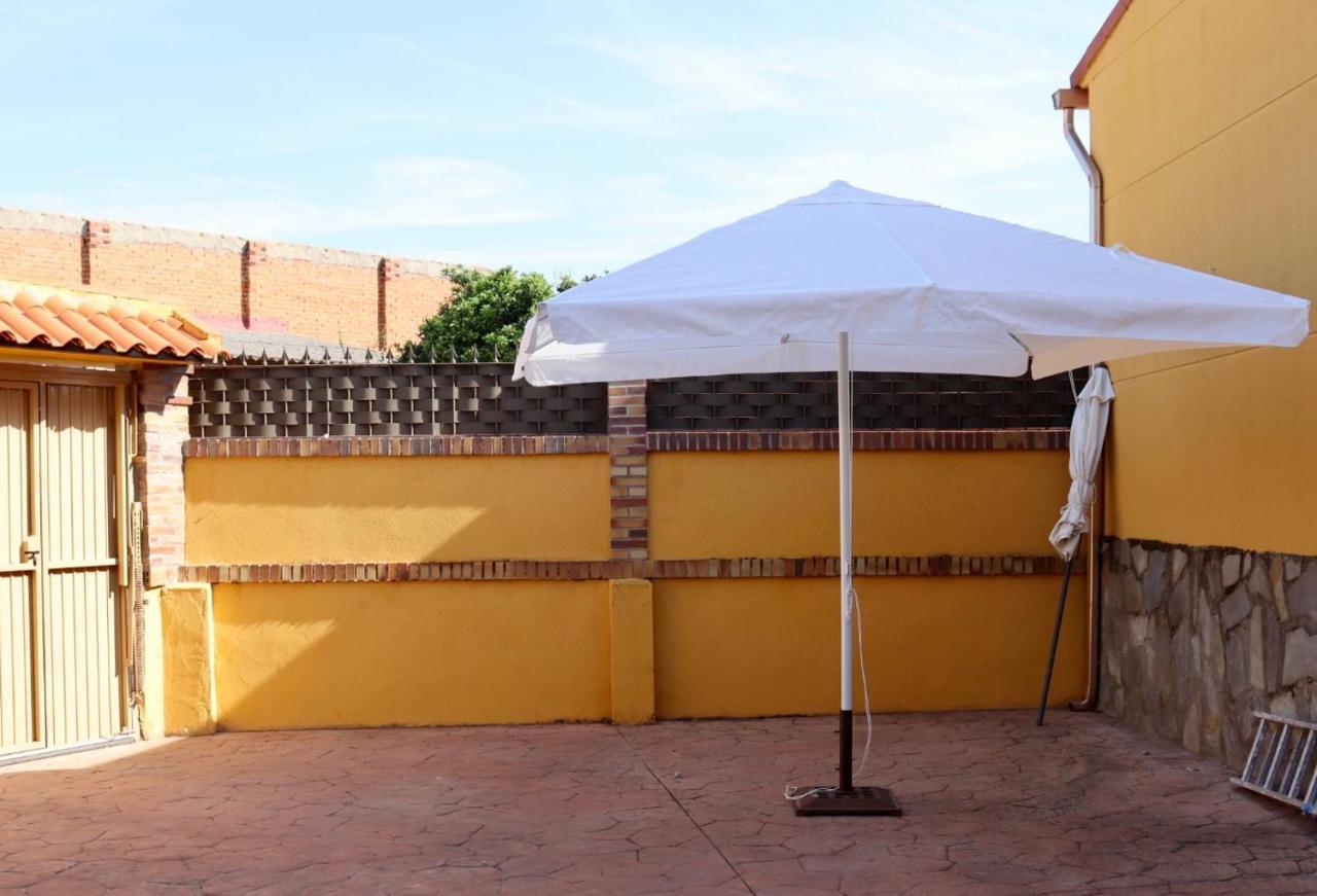 El Hogar De Pepe Villa El Casar de Escalona Buitenkant foto